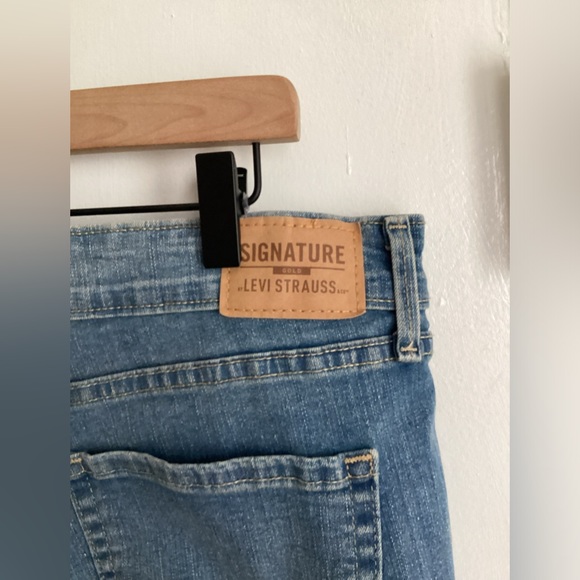 Levi's Strauss Signature Gold Womens Jeans 16L W33 L34 Totally Shaping Straight - Picture 7 of 7